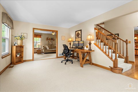 Tiny photo for 312 Greenview Drive, Crystal Lake, IL 60014 (MLS # 12630061)