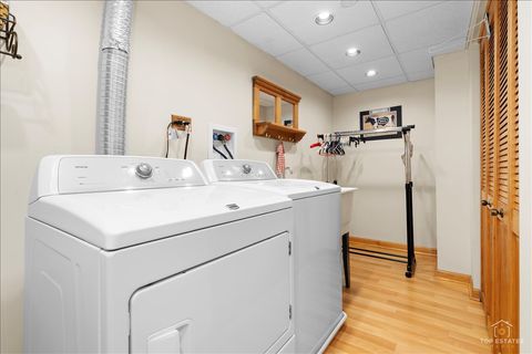 Tiny photo for 312 Greenview Drive, Crystal Lake, IL 60014 (MLS # 12630061)