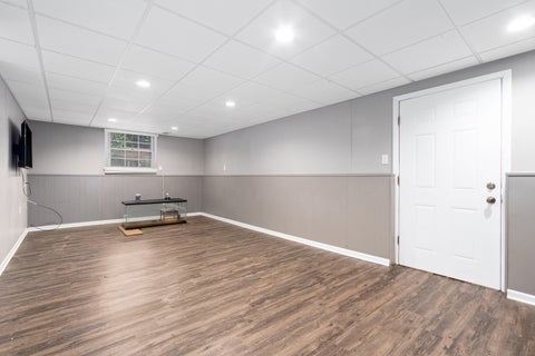 Tiny photo for 612 Westnedge Road, Joliet, IL 60435 (MLS # 12751210)