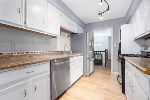 Tiny photo for 612 Westnedge Road, Joliet, IL 60435 (MLS # 12751210)