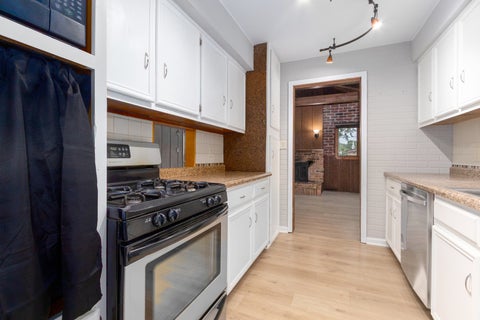 Tiny photo for 612 Westnedge Road, Joliet, IL 60435 (MLS # 12751210)