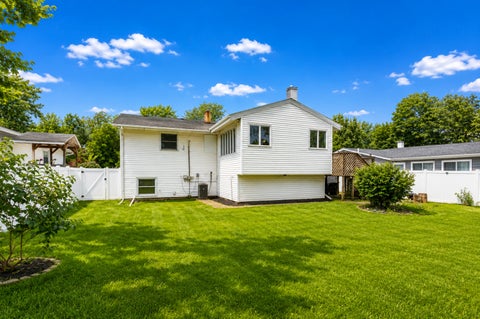 Tiny photo for 612 Westnedge Road, Joliet, IL 60435 (MLS # 12751210)