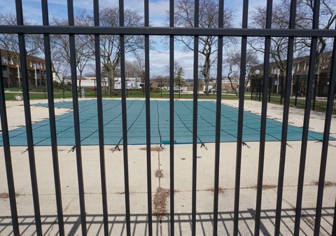 Tiny photo for 5 Villa Verde Drive #115, Buffalo Grove, IL 60089 (MLS # 12612799)