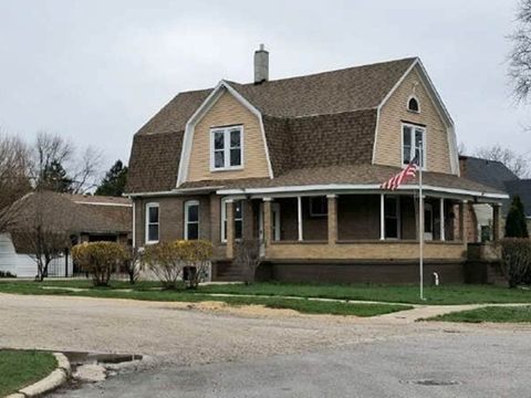 Tiny photo for 558 N Crystal Street, Elgin, IL 60123 (MLS # 12624328)