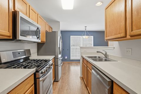 Tiny photo for 1552 Bluestem Lane, Minooka, IL 60447 (MLS # 12596572)