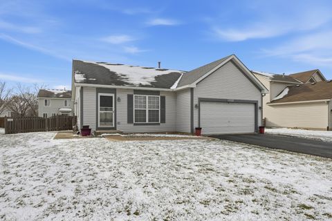 Tiny photo for 1552 Bluestem Lane, Minooka, IL 60447 (MLS # 12596572)