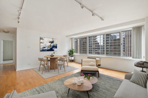 Tiny photo for 211 E Ohio Street #2118, Chicago, IL 60611 (MLS # 12727053)