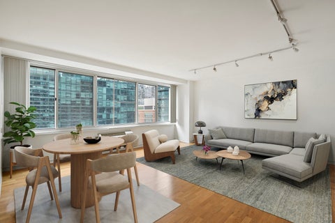Tiny photo for 211 E Ohio Street #2118, Chicago, IL 60611 (MLS # 12727053)