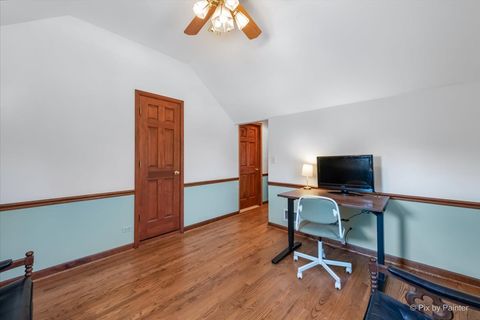 Tiny photo for 507 S Hi Lusi Avenue, Mount Prospect, IL 60056 (MLS # 12631766)
