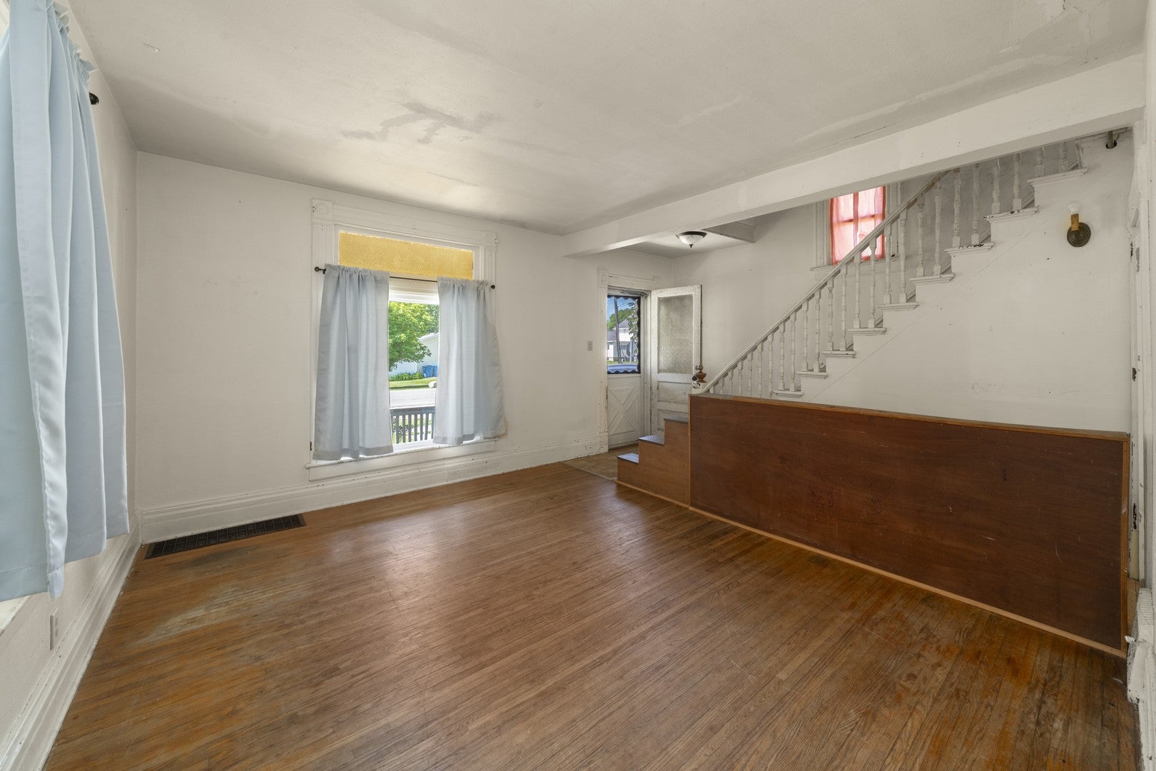 116 W union Street