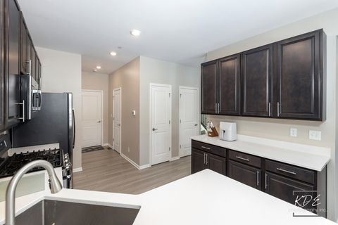 Tiny photo for 1115 Goldfinch Avenue, Yorkville, IL 60560 (MLS # 12353916)