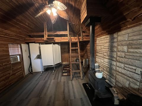 Tiny photo for 526 Power Plant Road, Marion, IL 62959 (MLS # 12571758)