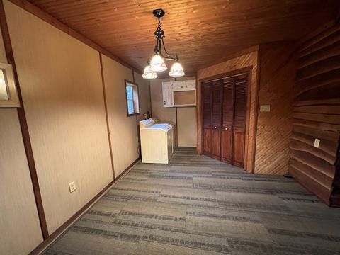 Tiny photo for 526 Power Plant Road, Marion, IL 62959 (MLS # 12571758)