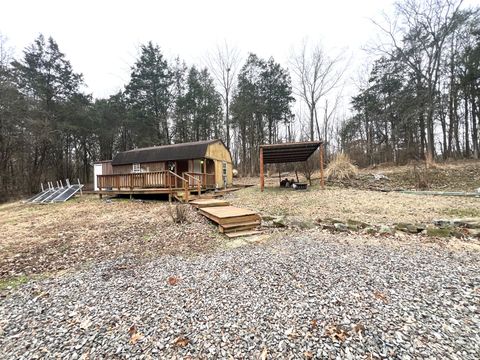 Tiny photo for 526 Power Plant Road, Marion, IL 62959 (MLS # 12571758)