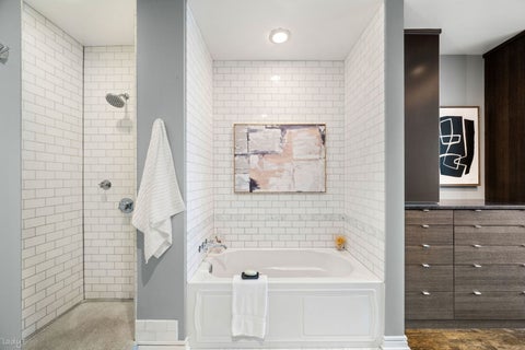 Tiny photo for 600 N Fairbanks Court #1811, Chicago, IL 60611 (MLS # 12774458)