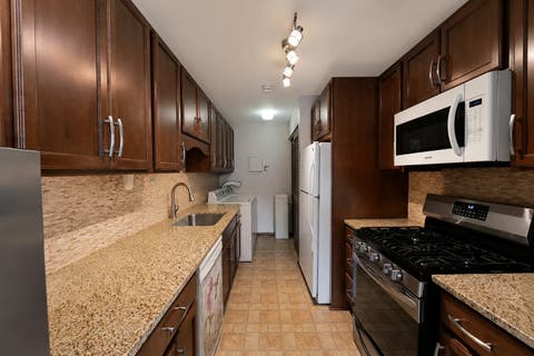 Tiny photo for 20209 S Graceland Lane #20209, Frankfort, IL 60423 (MLS # 12738251)