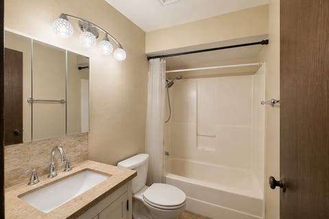 Tiny photo for 20209 S Graceland Lane #20209, Frankfort, IL 60423 (MLS # 12738251)