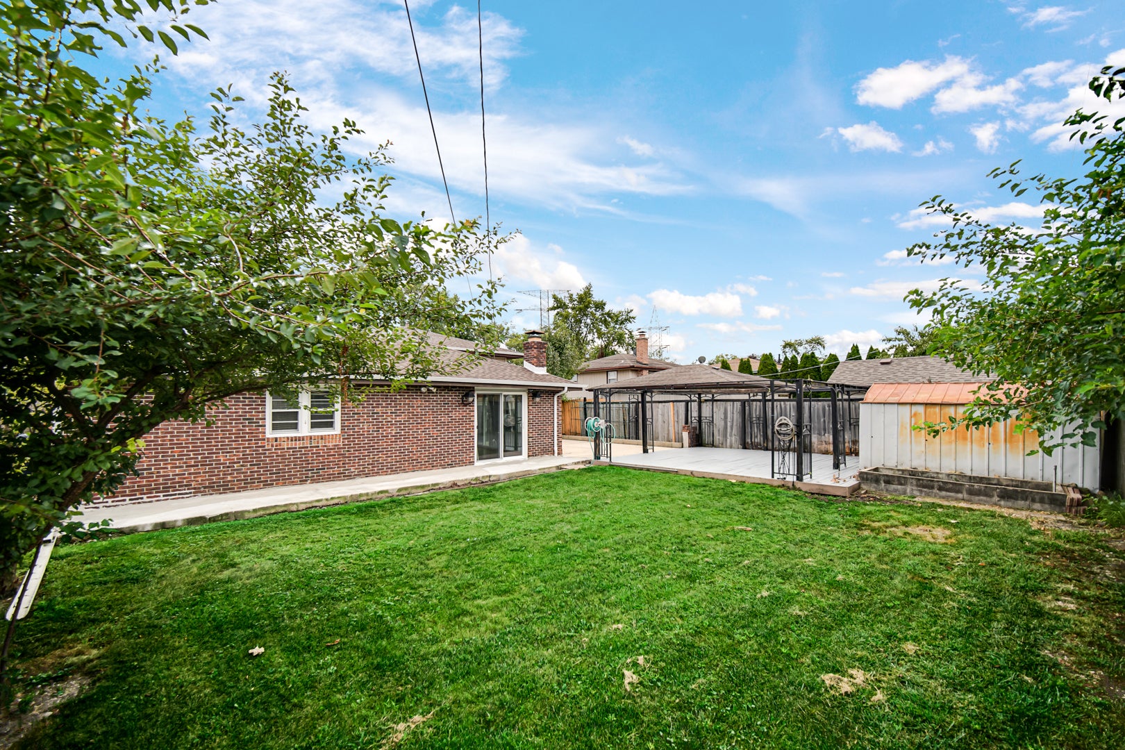 7506 W 83rd Place