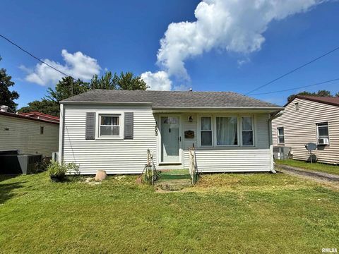 Photo of 1603 FERRY Street, Metropolis, IL 62960 (MLS # EB459250)