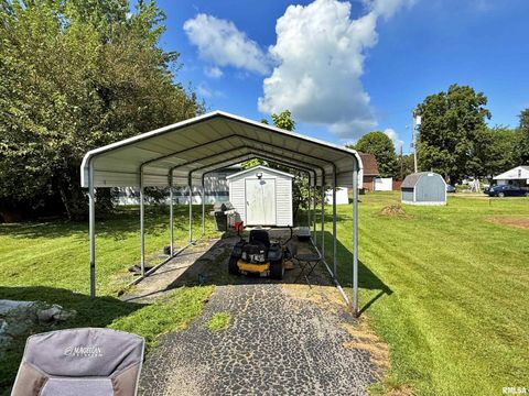 Tiny photo for 1603 FERRY Street, Metropolis, IL 62960 (MLS # EB459250)