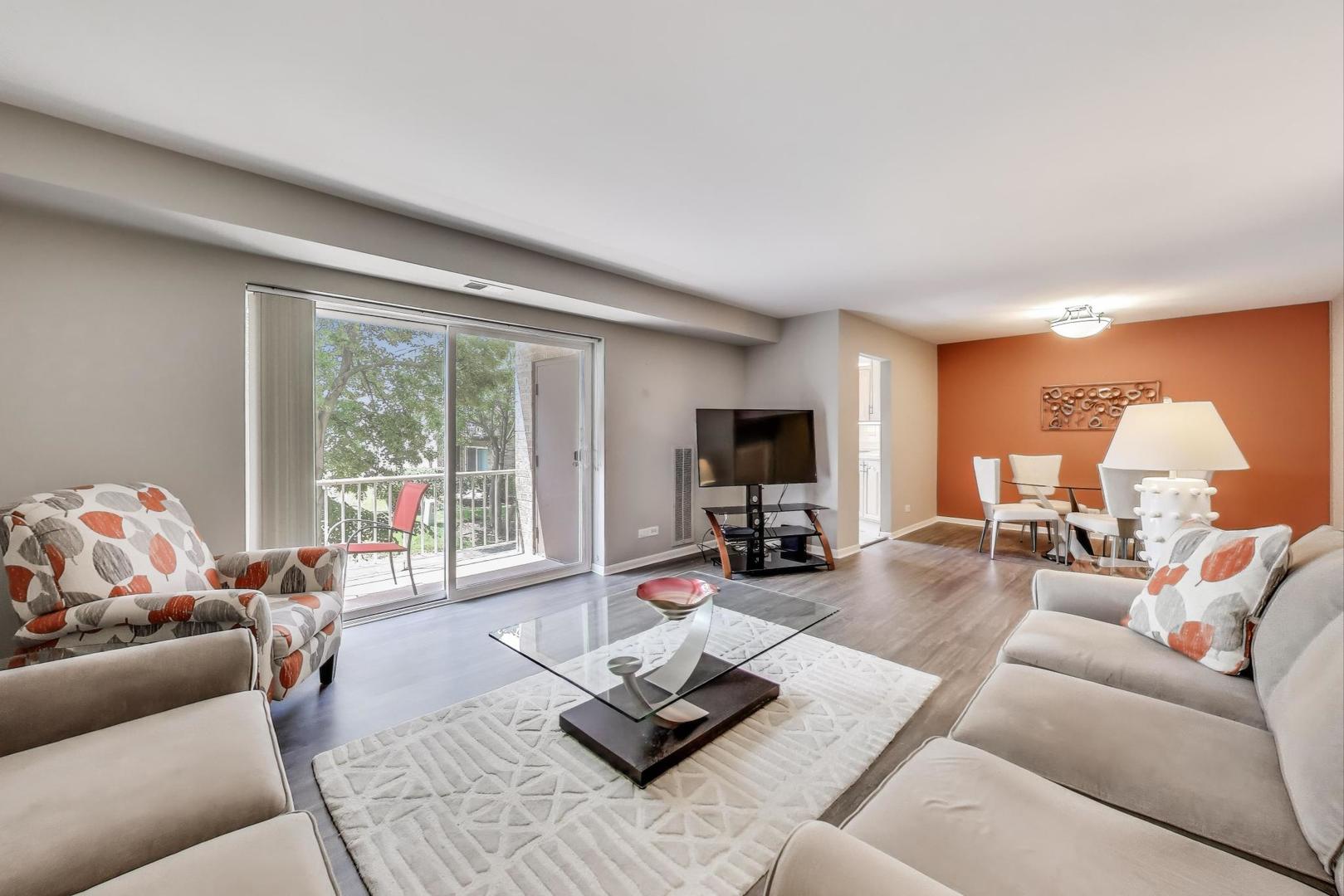 900 E Wilmette Road 205