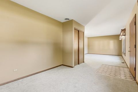 Tiny photo for 6413 180th Place, Tinley Park, IL 60477 (MLS # 12492187)