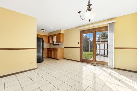 Tiny photo for 6413 180th Place, Tinley Park, IL 60477 (MLS # 12492187)