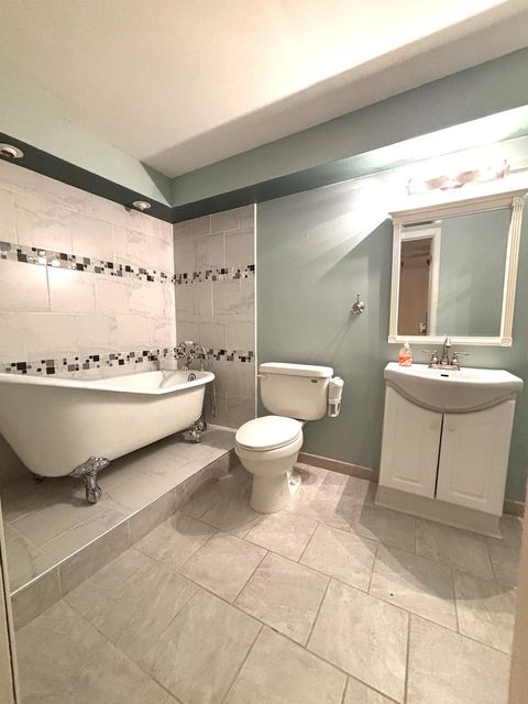 Tiny photo for 375 W Devon Avenue, Roselle, IL 60172 (MLS # 12498903)