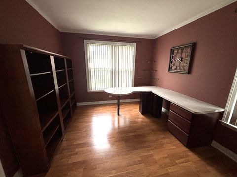 Tiny photo for 375 W Devon Avenue, Roselle, IL 60172 (MLS # 12498903)