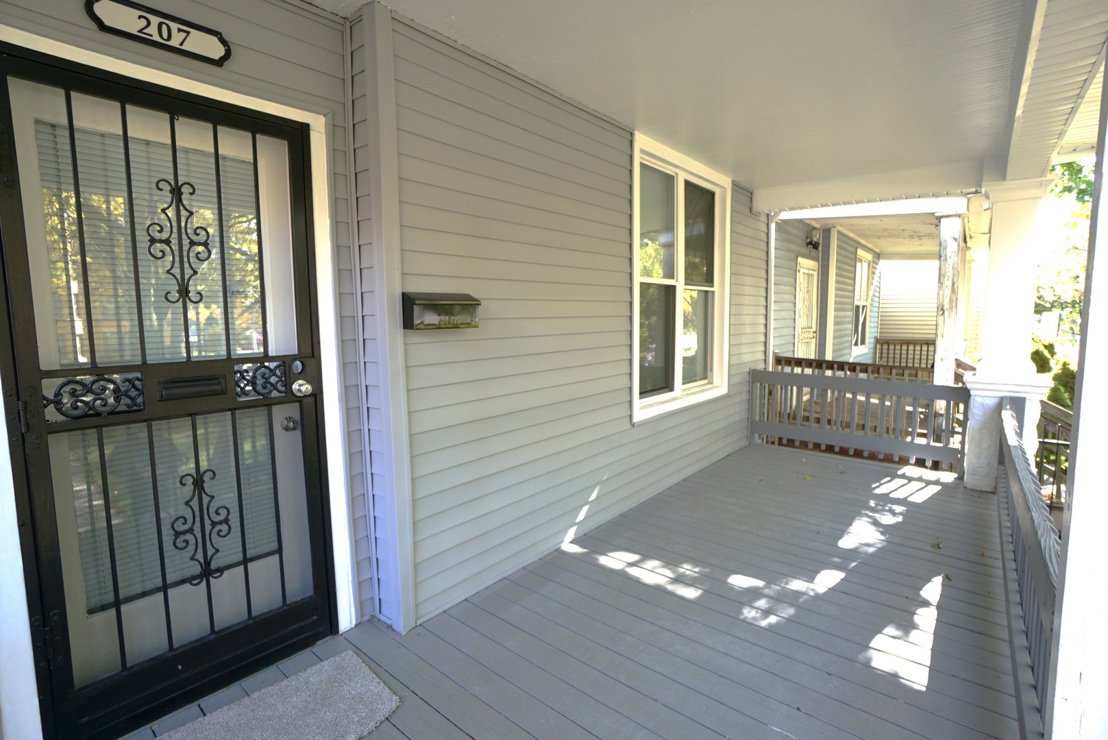 207 N Austin Boulevard