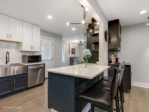 Tiny photo for 272 Prospect Avenue, Wood Dale, IL 60191 (MLS # 12571853)