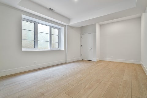 Tiny photo for 539 Kensington Court, Hinsdale, IL 60521 (MLS # 12651481)
