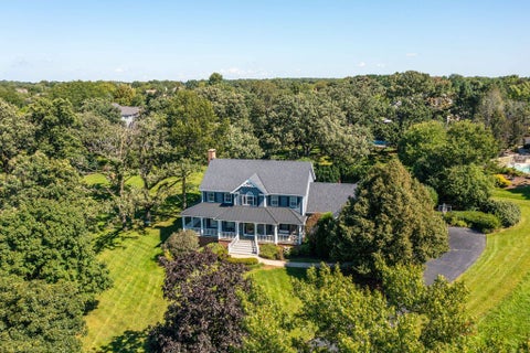 Photo of 2904 Fox Knoll Court, Johnsburg, IL 60051 (MLS # 12753662)