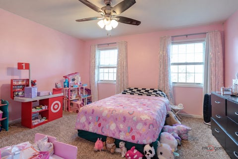 Tiny photo for 2904 Fox Knoll Court, Johnsburg, IL 60051 (MLS # 12753662)