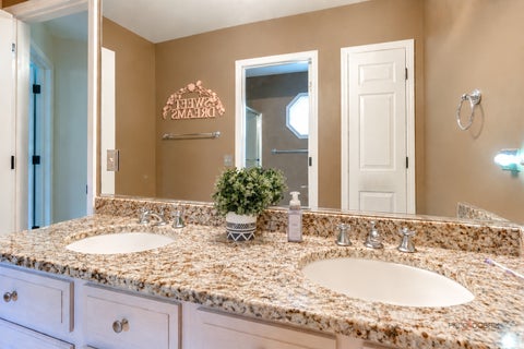 Tiny photo for 2904 Fox Knoll Court, Johnsburg, IL 60051 (MLS # 12753662)