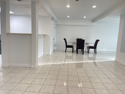 Tiny photo for 523 Mallard Point Drive, North Aurora, IL 60542 (MLS # 12586112)