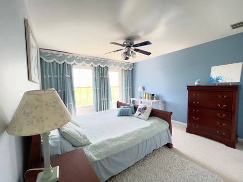 Tiny photo for 523 Mallard Point Drive, North Aurora, IL 60542 (MLS # 12586112)