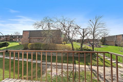 Tiny photo for 712 Tipperary Court #2B, Schaumburg, IL 60193 (MLS # 12613028)