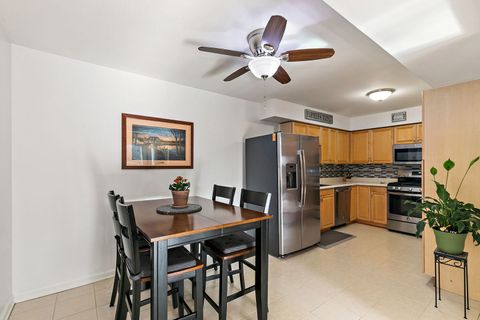 Tiny photo for 712 Tipperary Court #2B, Schaumburg, IL 60193 (MLS # 12613028)