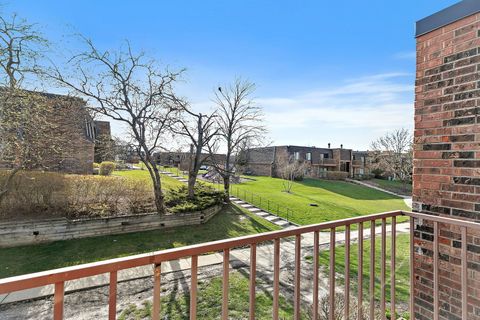 Tiny photo for 712 Tipperary Court #2B, Schaumburg, IL 60193 (MLS # 12613028)