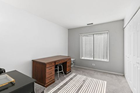 Tiny photo for 712 Tipperary Court #2B, Schaumburg, IL 60193 (MLS # 12613028)