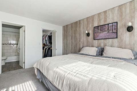 Tiny photo for 712 Tipperary Court #2B, Schaumburg, IL 60193 (MLS # 12613028)