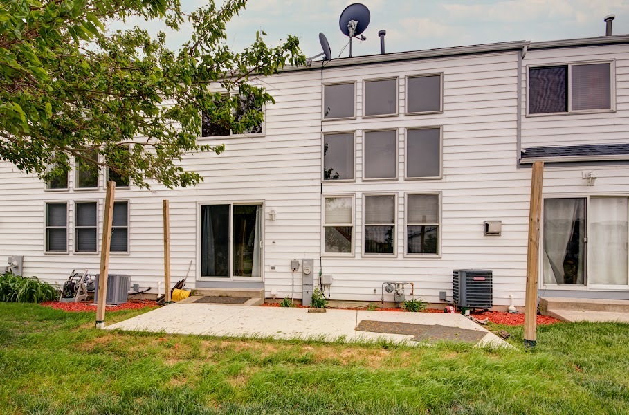 1716 Waters Edge Drive 1716