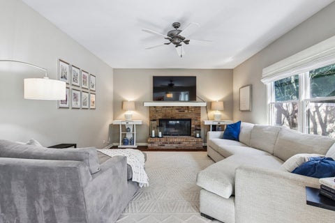 Tiny photo for 585 Yellowstone Drive, Elgin, IL 60123 (MLS # 12769583)