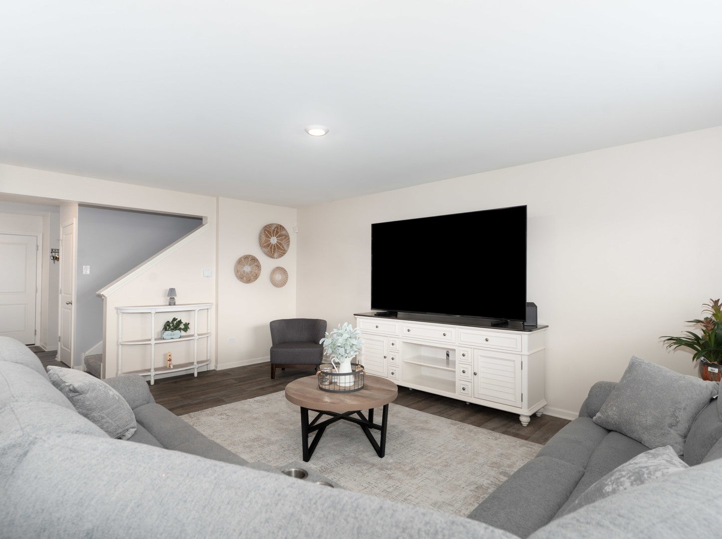7626 Violet Lane
