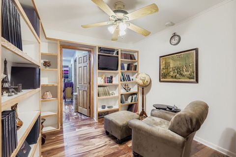 Tiny photo for 1450 S Stewart Avenue, Lombard, IL 60148 (MLS # 12446617)