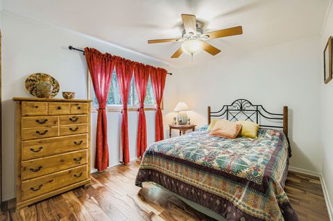 Tiny photo for 1450 S Stewart Avenue, Lombard, IL 60148 (MLS # 12446617)