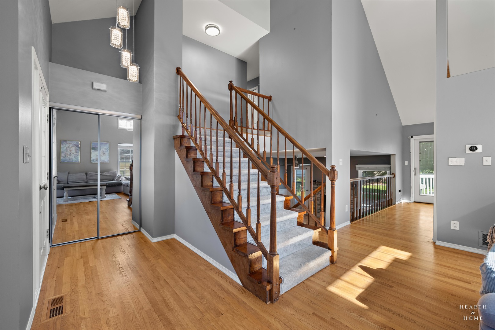 4716 Crystal Trail