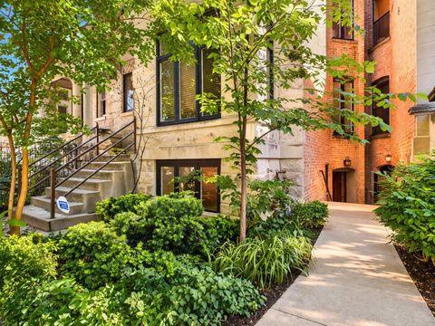 Photo of 4837 S Forrestville Avenue #1, Chicago, IL 60615 (MLS # 12586052)