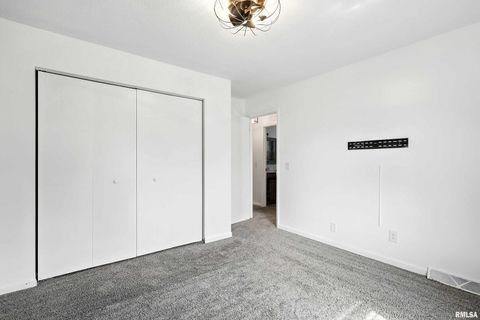 Tiny photo for 3205 N PINE Street, Davenport, IA 52806 (MLS # QC4266784)